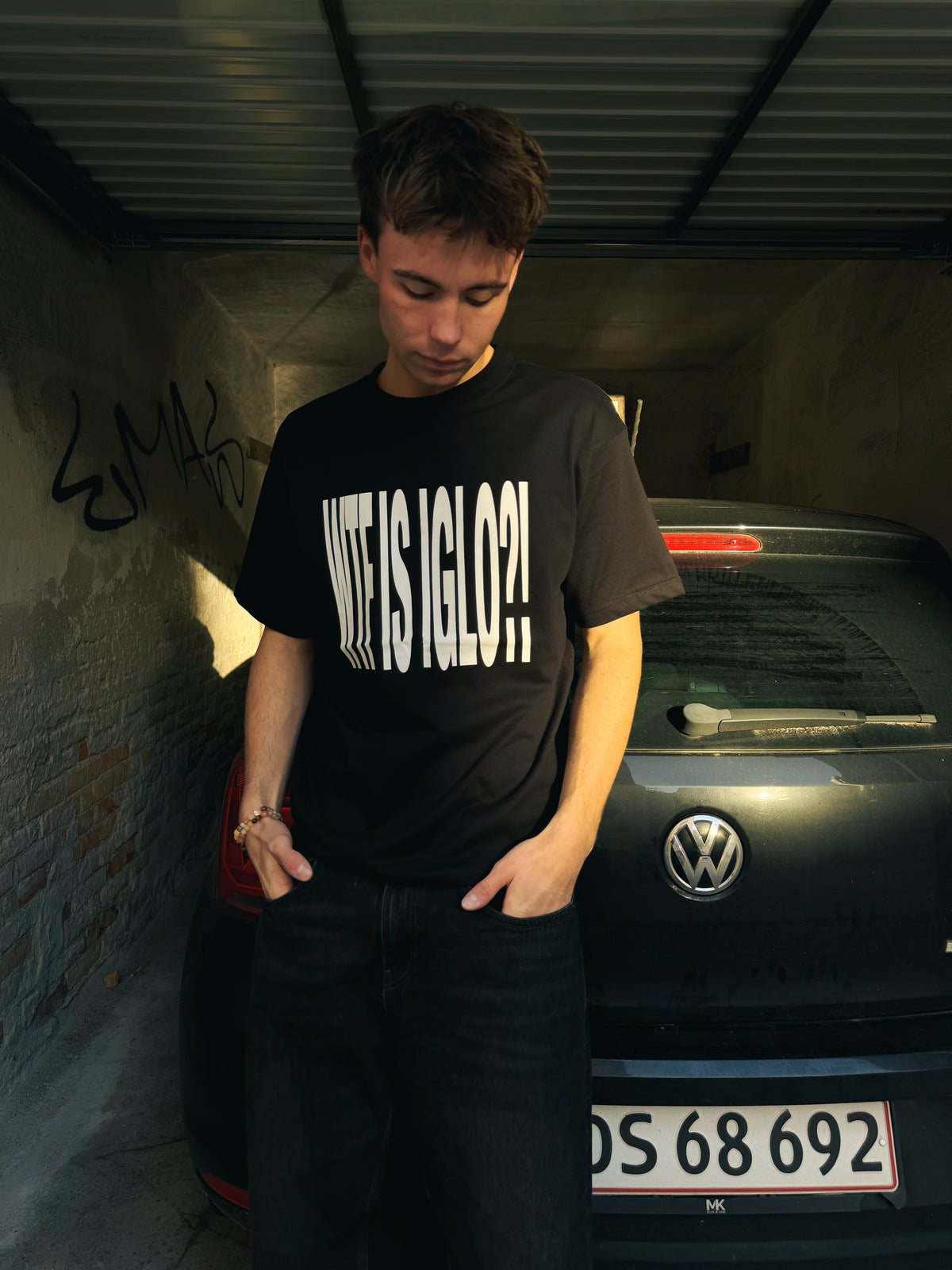 WTF IS IGLO Tee - Black