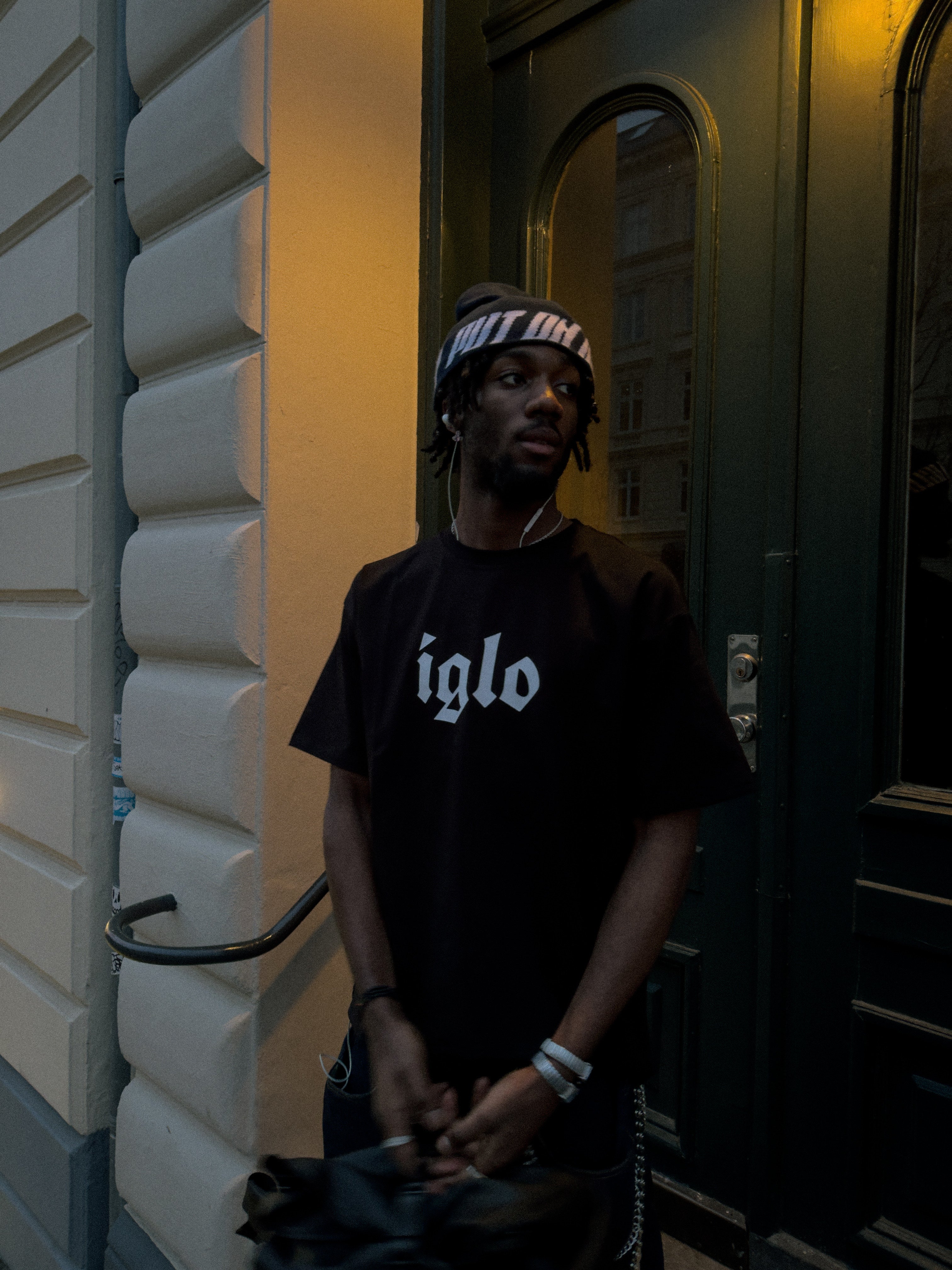 IGLO “Pure” Tee - Black