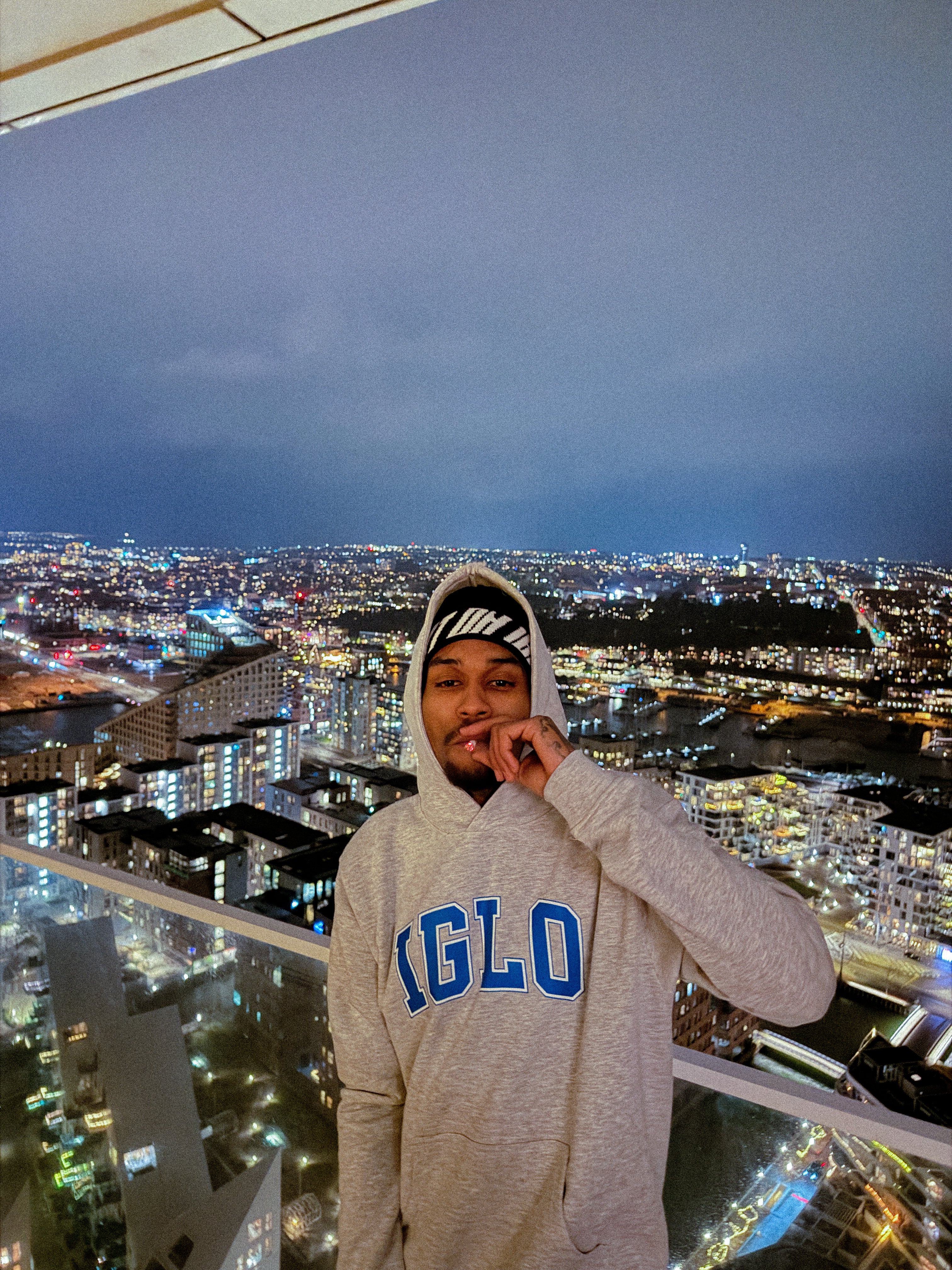 IGLO “Northbound” Hoodie - Heather grey